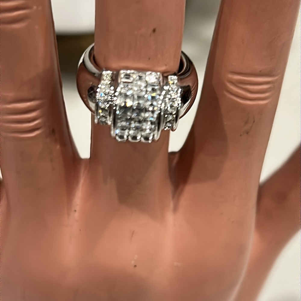 - Statement-Making Rings Designer Style Ring - image 2